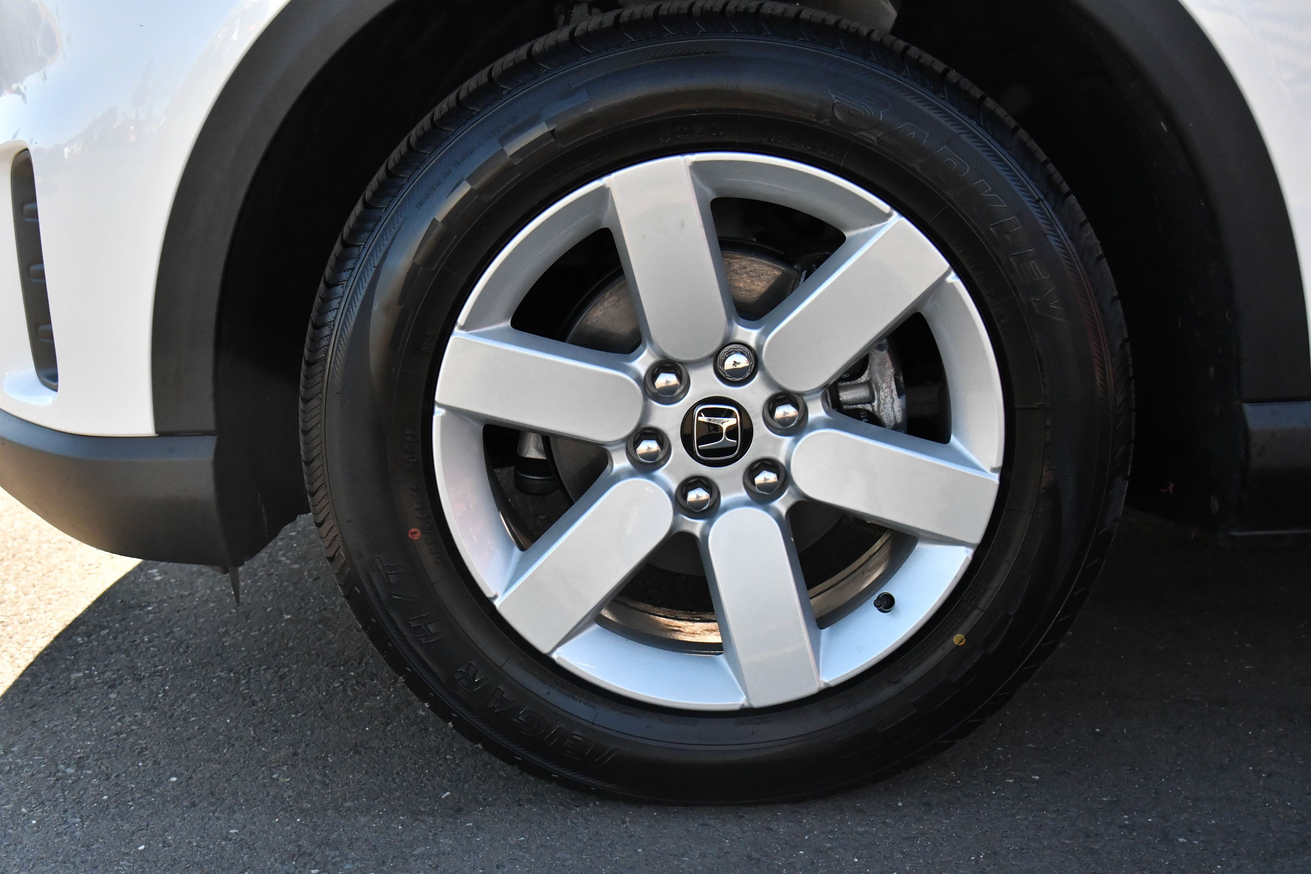 Used 2024 Honda Prologue EX image 12