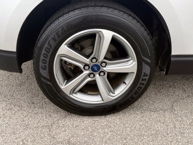 Used 2019 Ford Edge SEL w/ Equipment Group 201A AWD/4WD image 14
