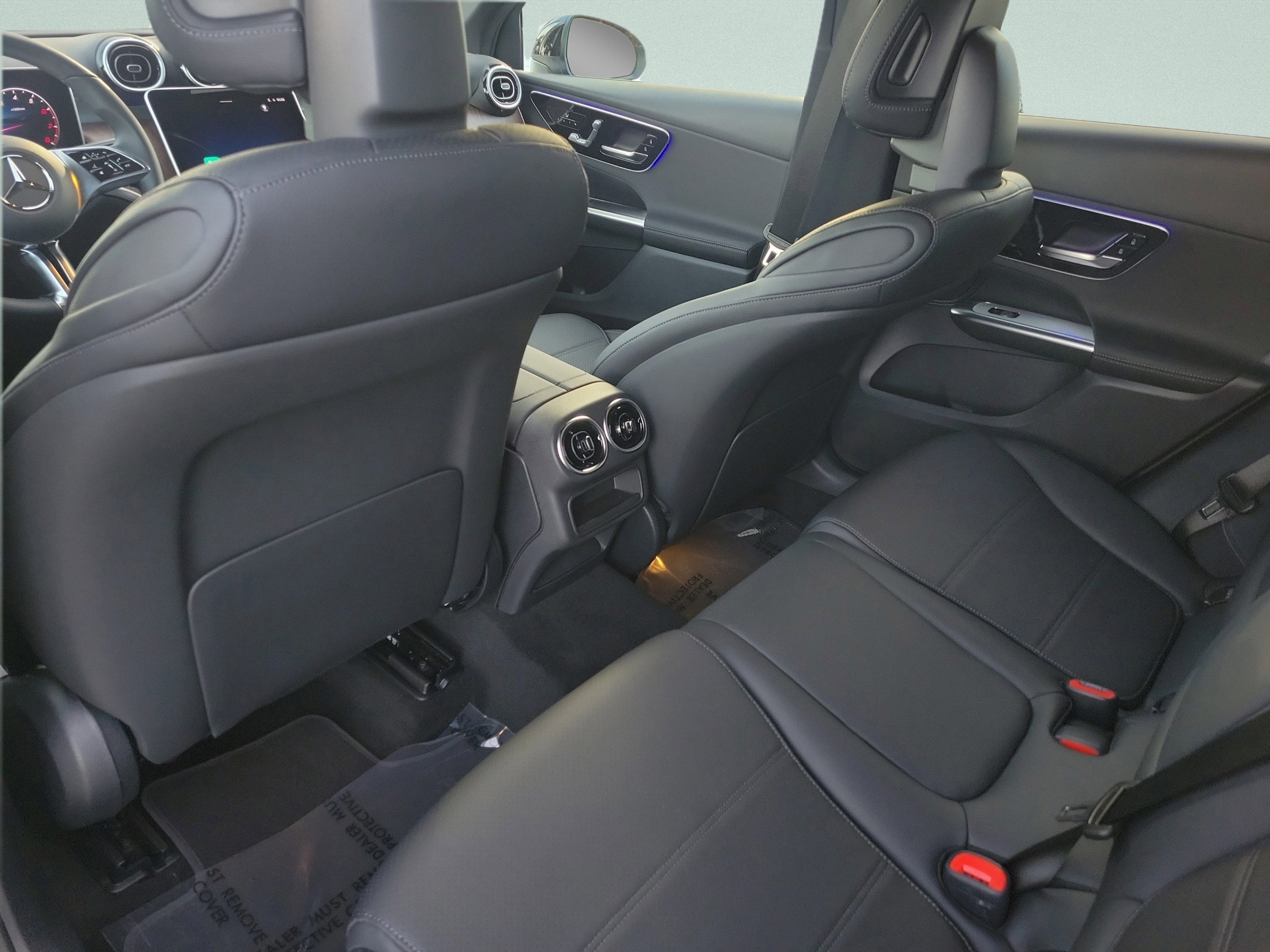 Certified 2026 Mercedes-Benz GLC 300 image 10