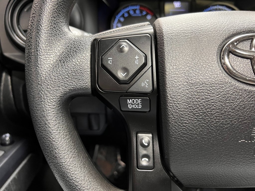 Used 2022 Toyota Tacoma SR image 15