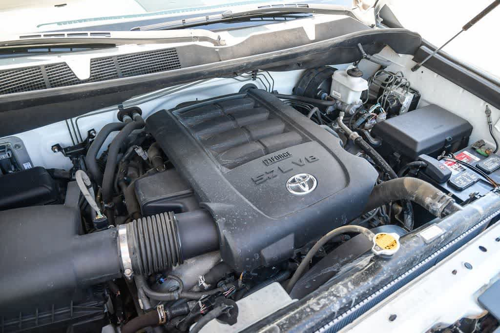 Used 2014 Toyota Tundra SR5 w/ SR5 Upgrade Package RWD image 28
