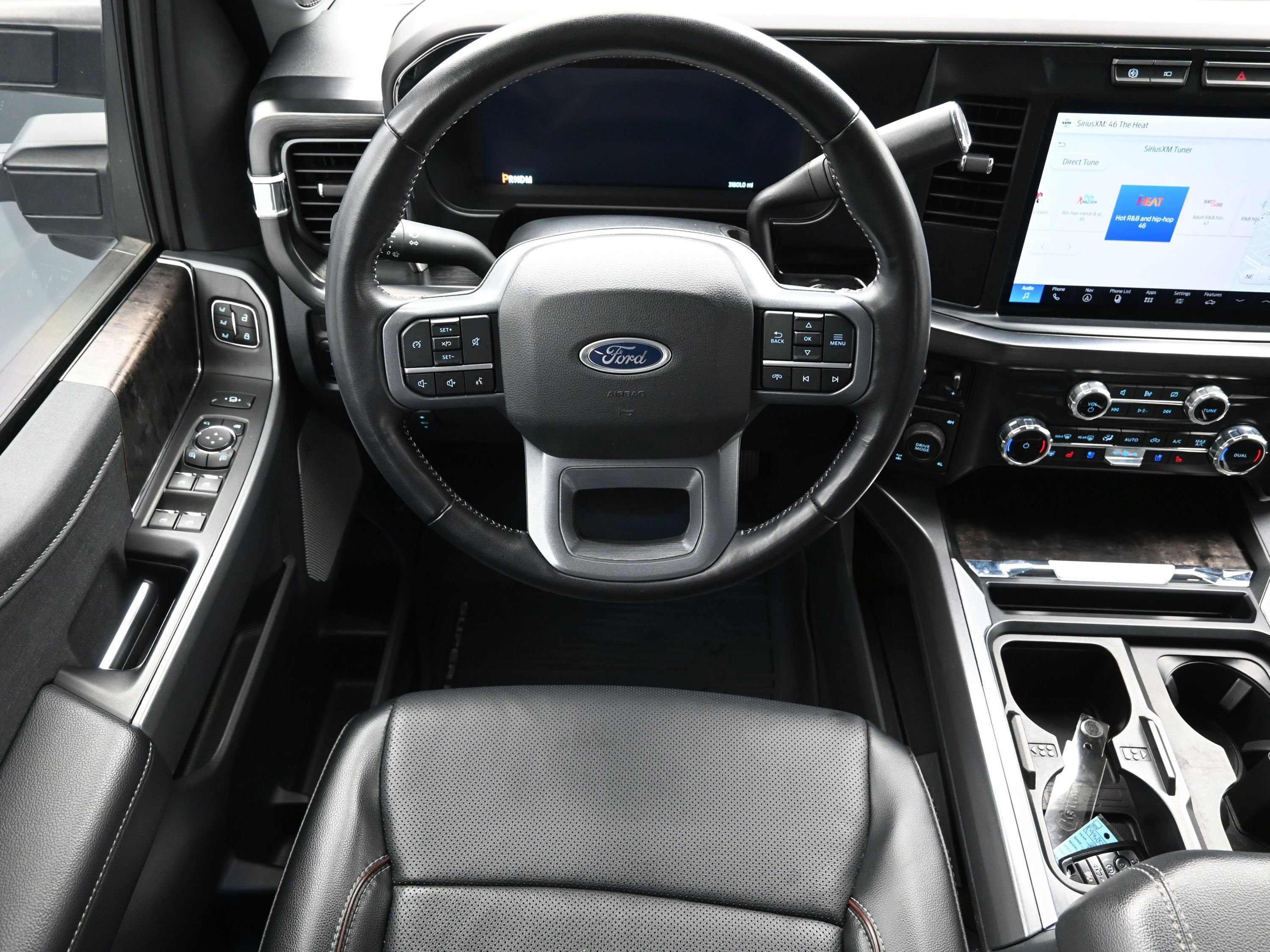 Used 2024 Ford F250 Lariat w/ Sport Appearance Package image 26