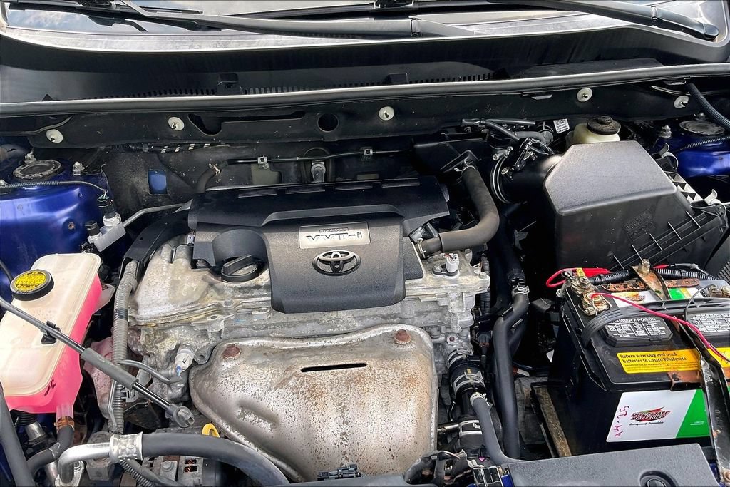 Used 2015 Toyota RAV4 Limited AWD/4WD image 10