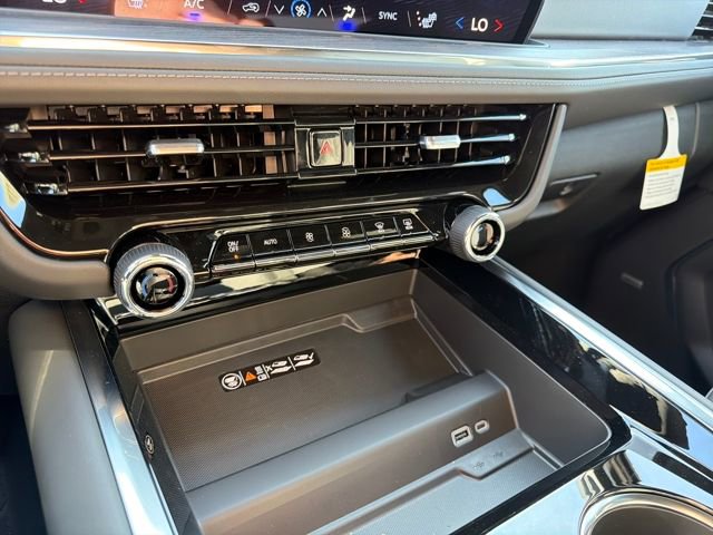 New 2026 Chevrolet Suburban LT w/ Comfort Package image 34