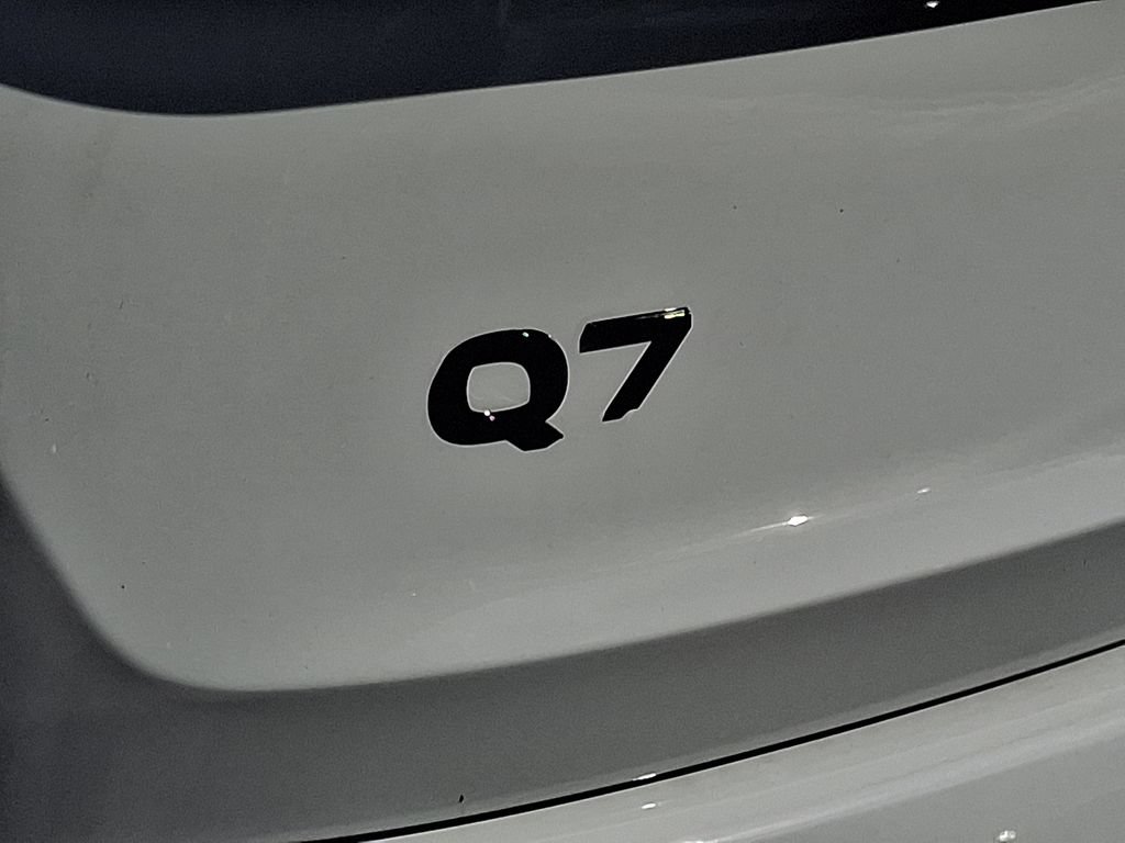 New 2026 Audi Q7 3.0T Premium Plus AWD/4WD image 12