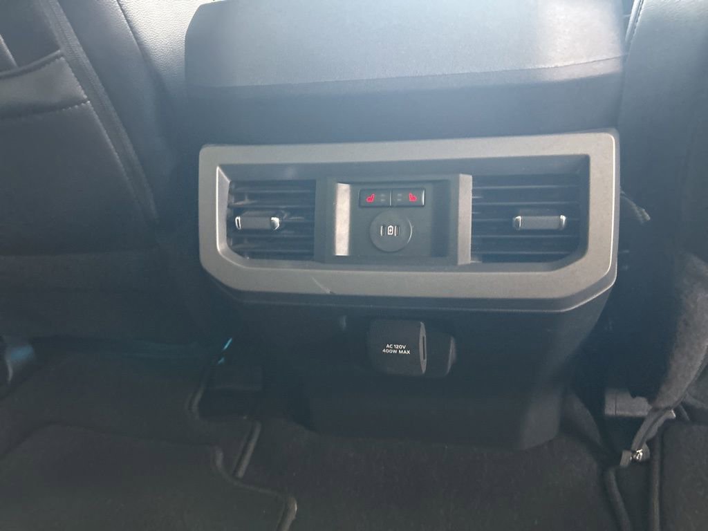 Used 2025 Ford F350 Lariat image 32