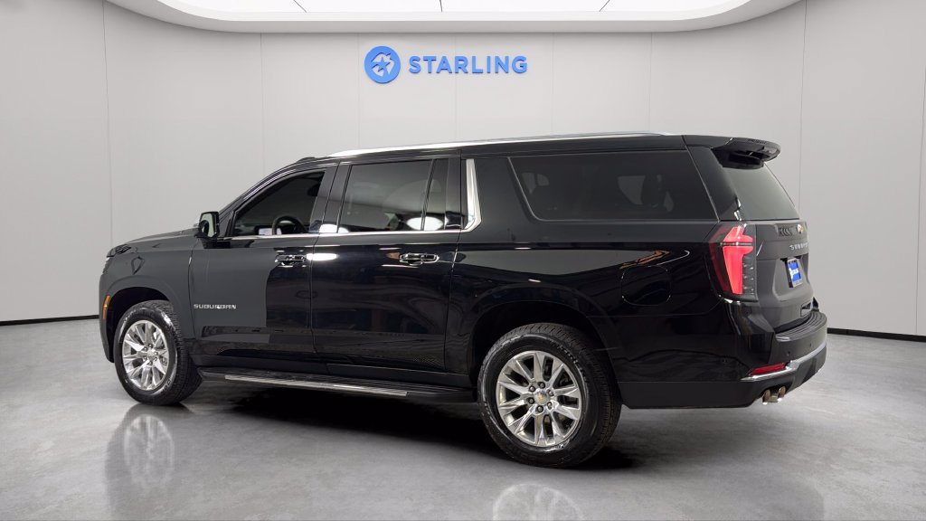 Certified 2025 Chevrolet Suburban Premier AWD/4WD image 4