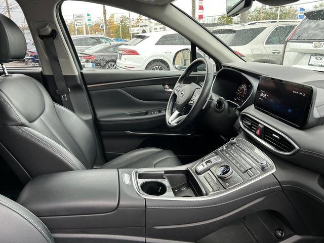 Used 2023 Hyundai Santa Fe SEL Premium w/ Cargo Package image 25
