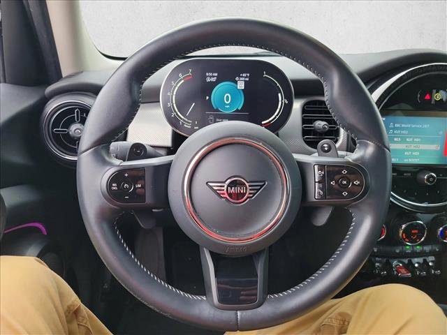 Used 2023 MINI Cooper S image 18