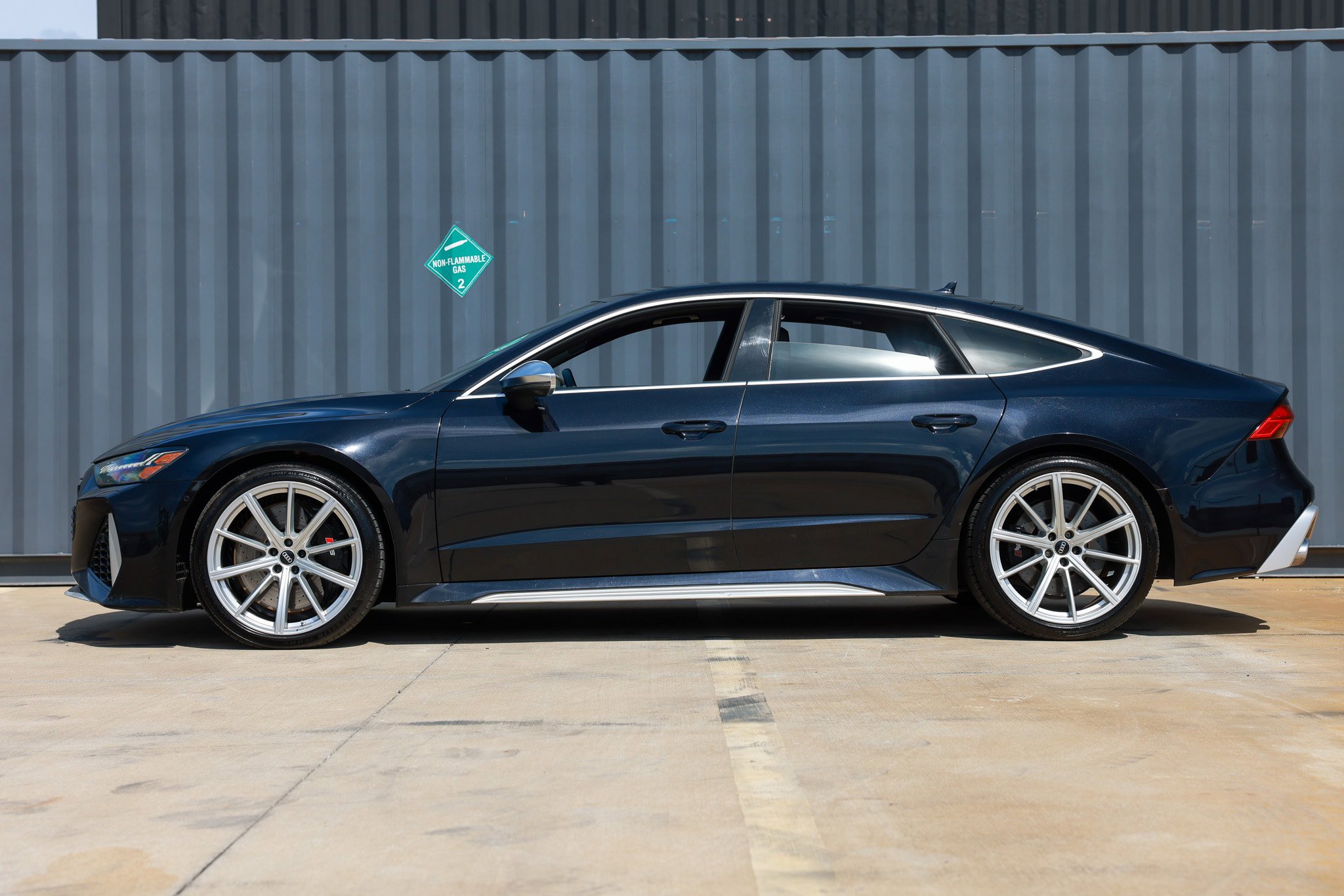 Used 2021 Audi RS 7 Sportback w/ RS 7 Executive Package AWD/4WD image 4