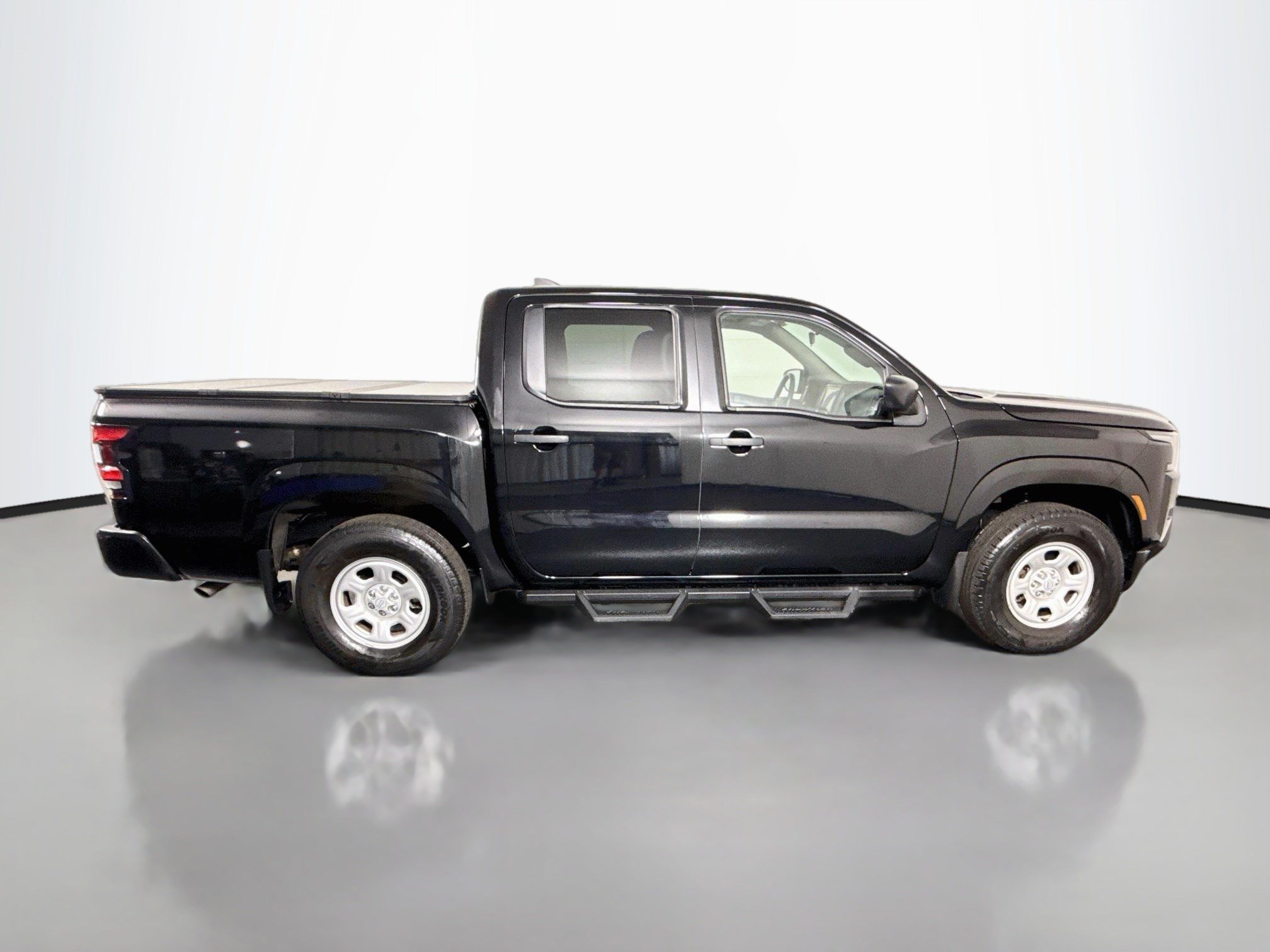 Used 2022 Nissan Frontier S w/ Technology Package AWD/4WD image 11