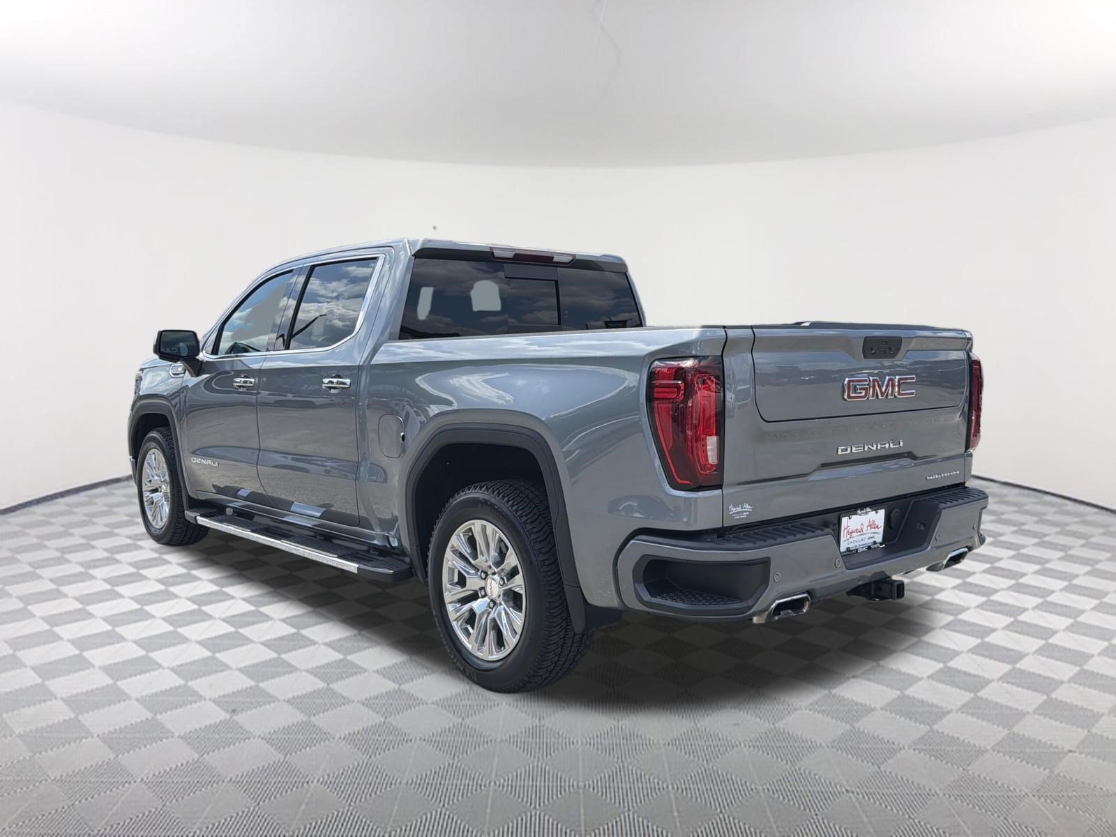 Certified 2021 GMC Sierra 1500 Denali AWD/4WD image 3