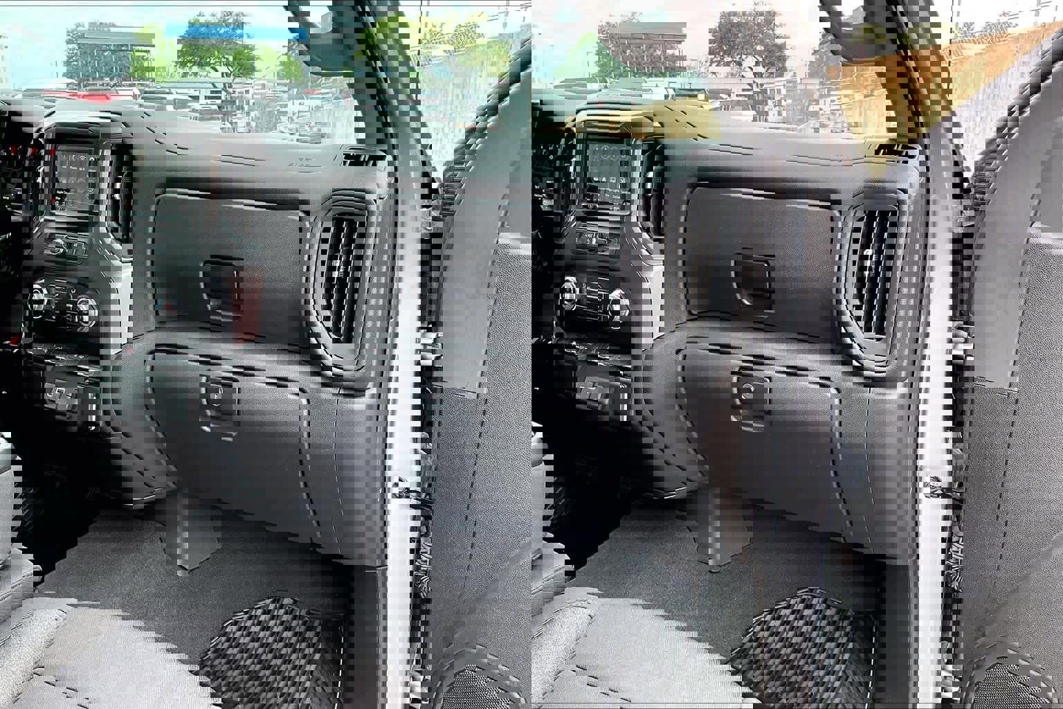 Used 2025 GMC Sierra 1500 Pro w/ Pro Value Package image 19