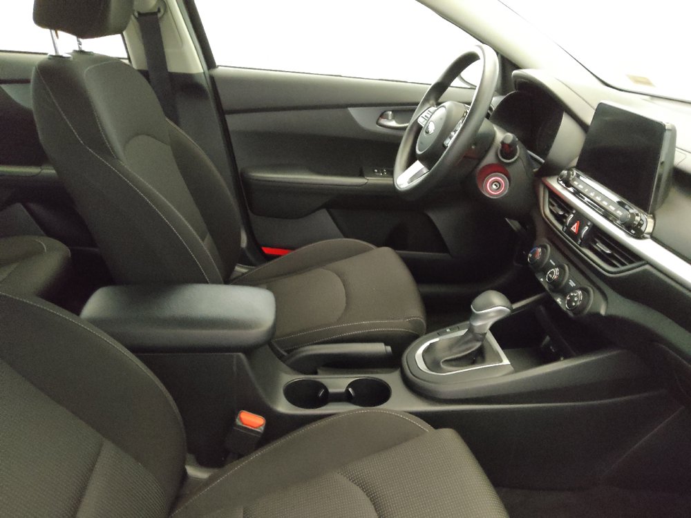 Used 2021 Kia Forte LXS FWD image 21
