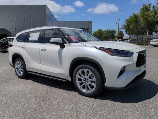 Used 2021 Toyota Highlander Limited image 31