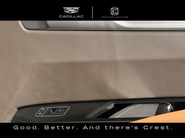 Certified 2025 Cadillac Escalade ESV Premium Luxury w/ LPO, Floor Liner Package AWD/4WD image 28