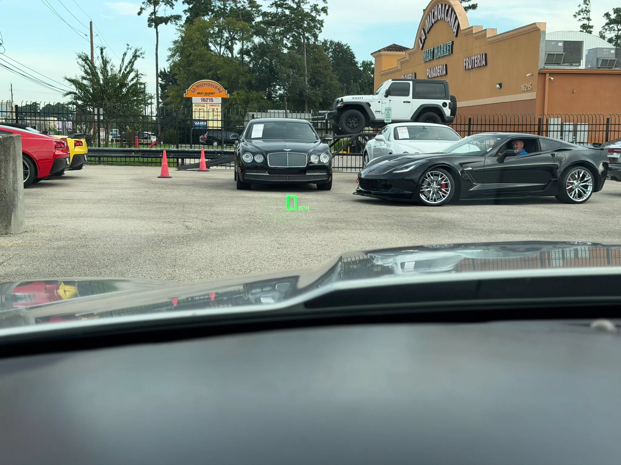 Used 2007 Cadillac XLR V RWD image 34