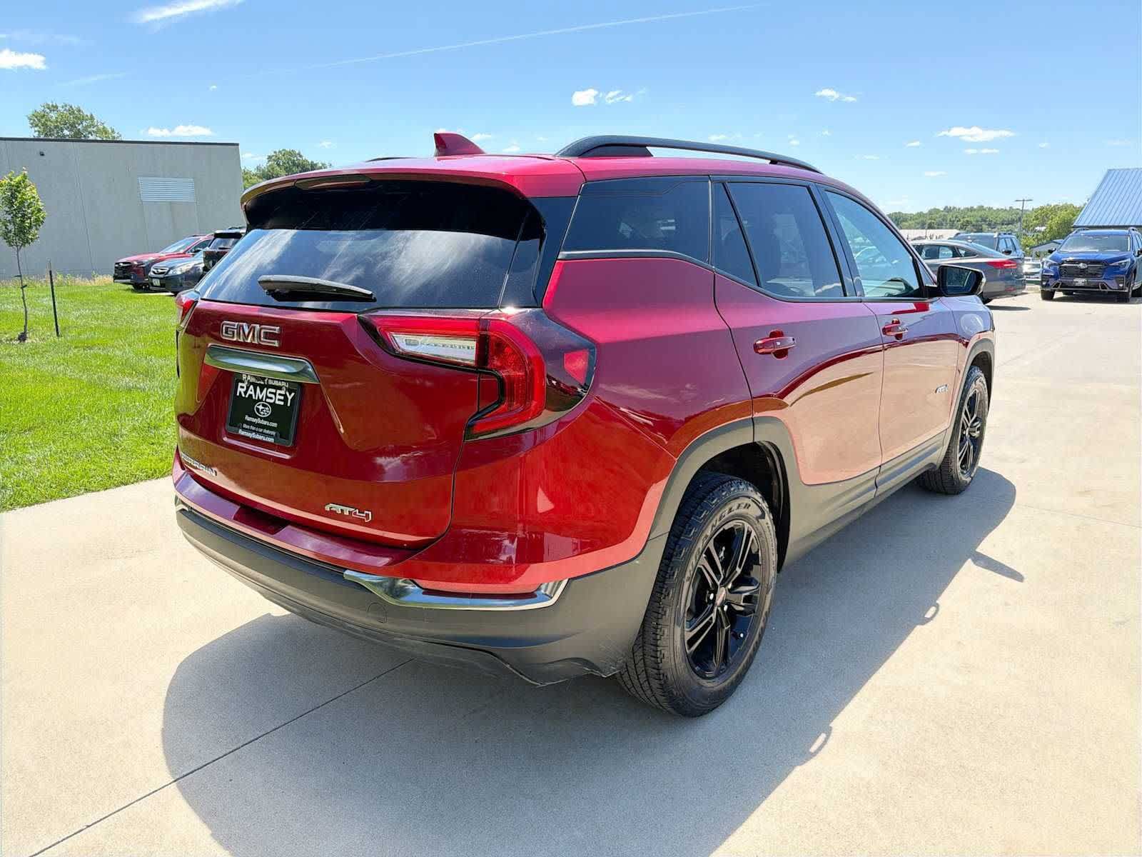 Used 2023 GMC Terrain AT4 AWD/4WD image 6