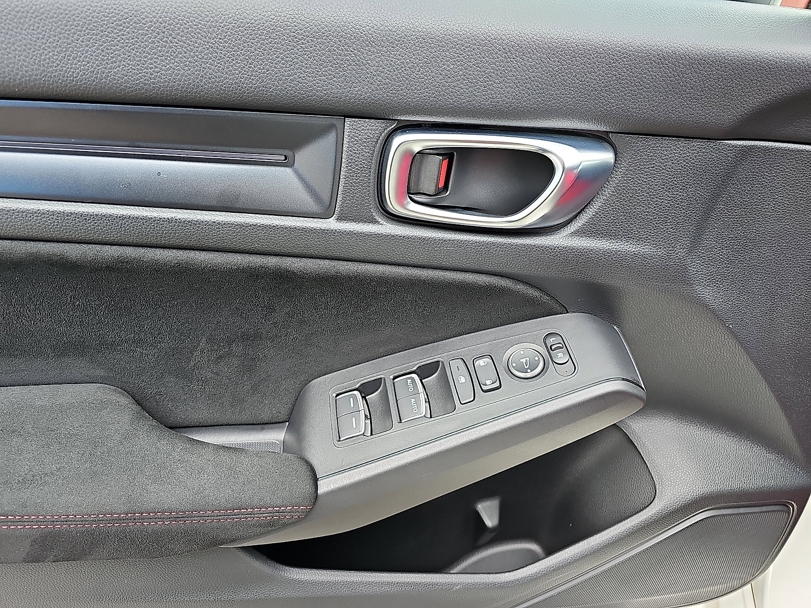 Used 2024 Honda Civic Type R image 12