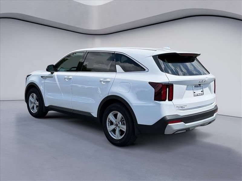 New 2026 Kia Sorento LX FWD image 3