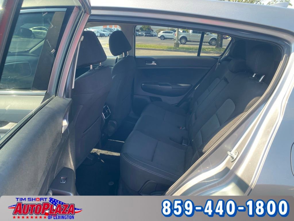 Used 2020 Kia Sportage LX image 17