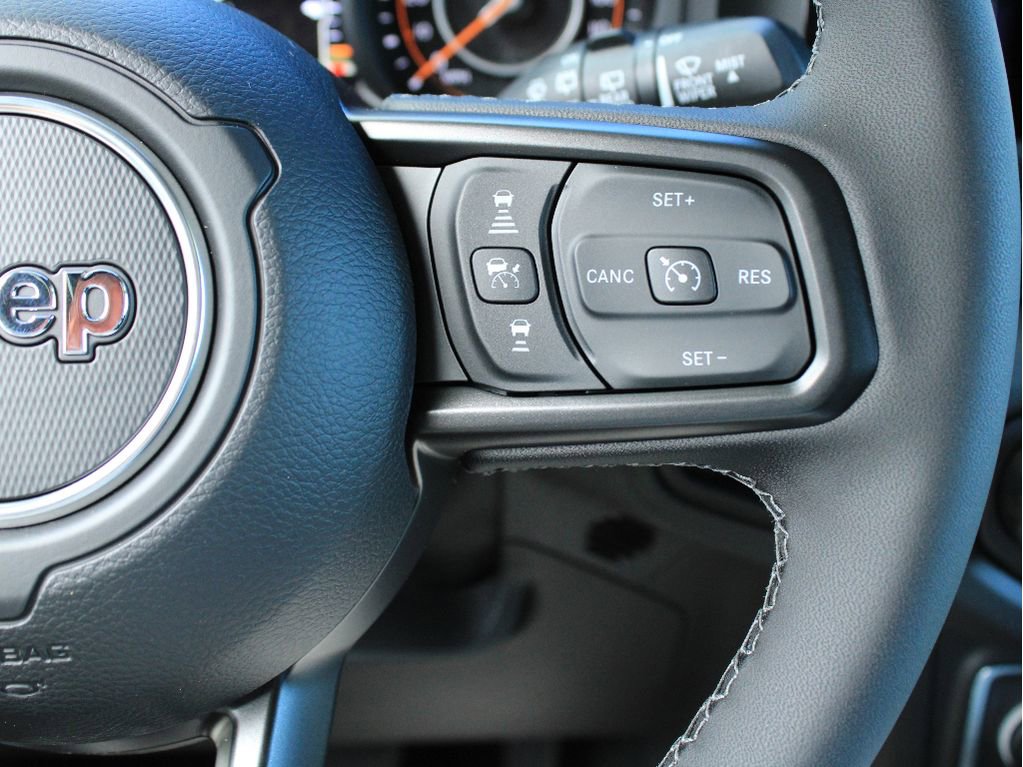 New 2026 Jeep Wrangler Unlimited Rubicon AWD/4WD image 16