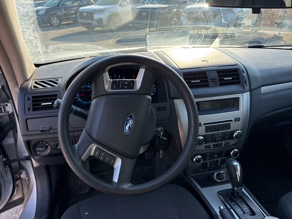 Used 2012 Ford Fusion SE image 16
