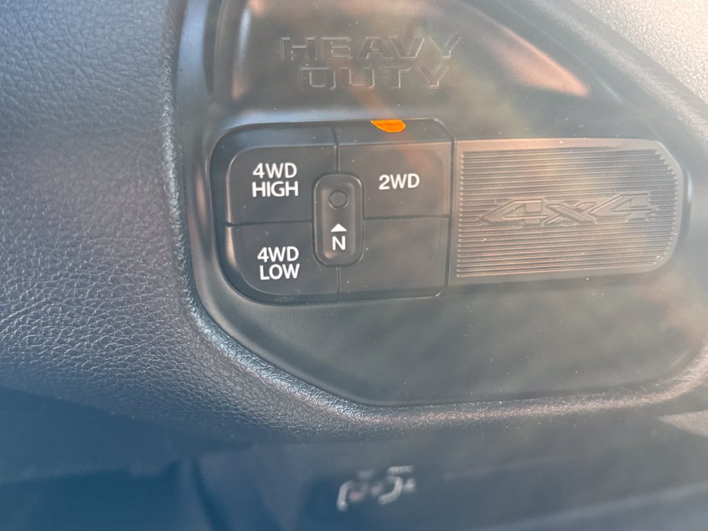 Used 2024 RAM 2500 Tradesman w/ Chrome Appearance Group AWD/4WD image 22