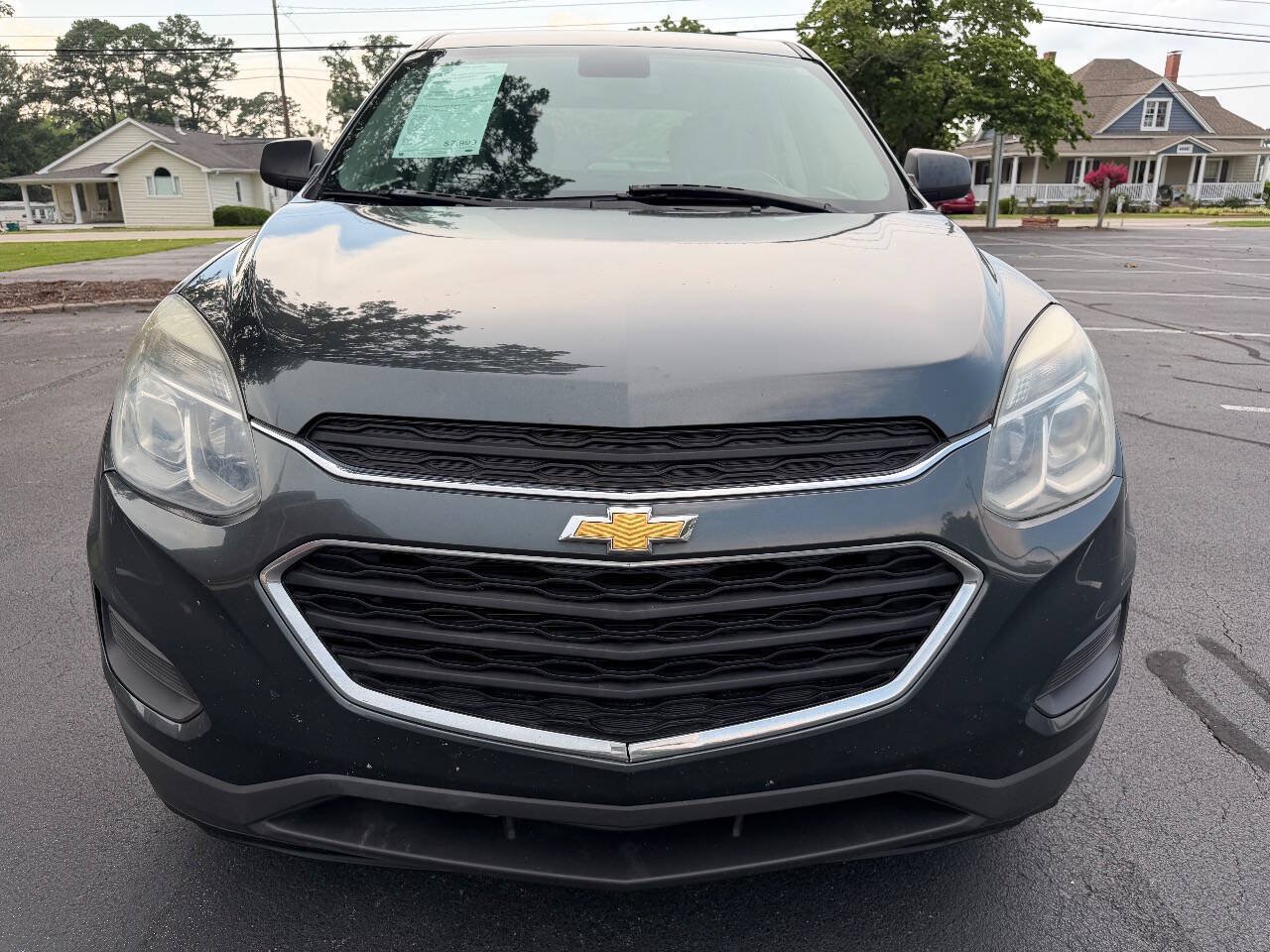 Used 2017 Chevrolet Equinox LS FWD image 3
