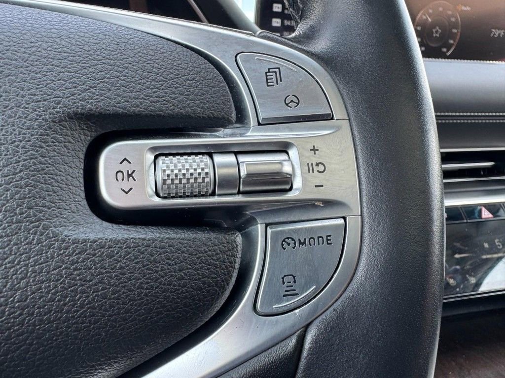 Used 2021 Genesis GV80 2.5T w/ Prestige Package 04 AWD/4WD image 19