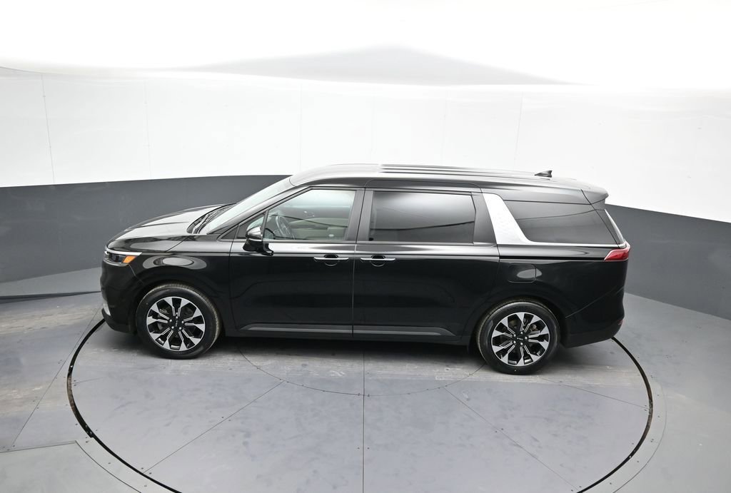 Certified 2023 Kia Carnival EX image 41