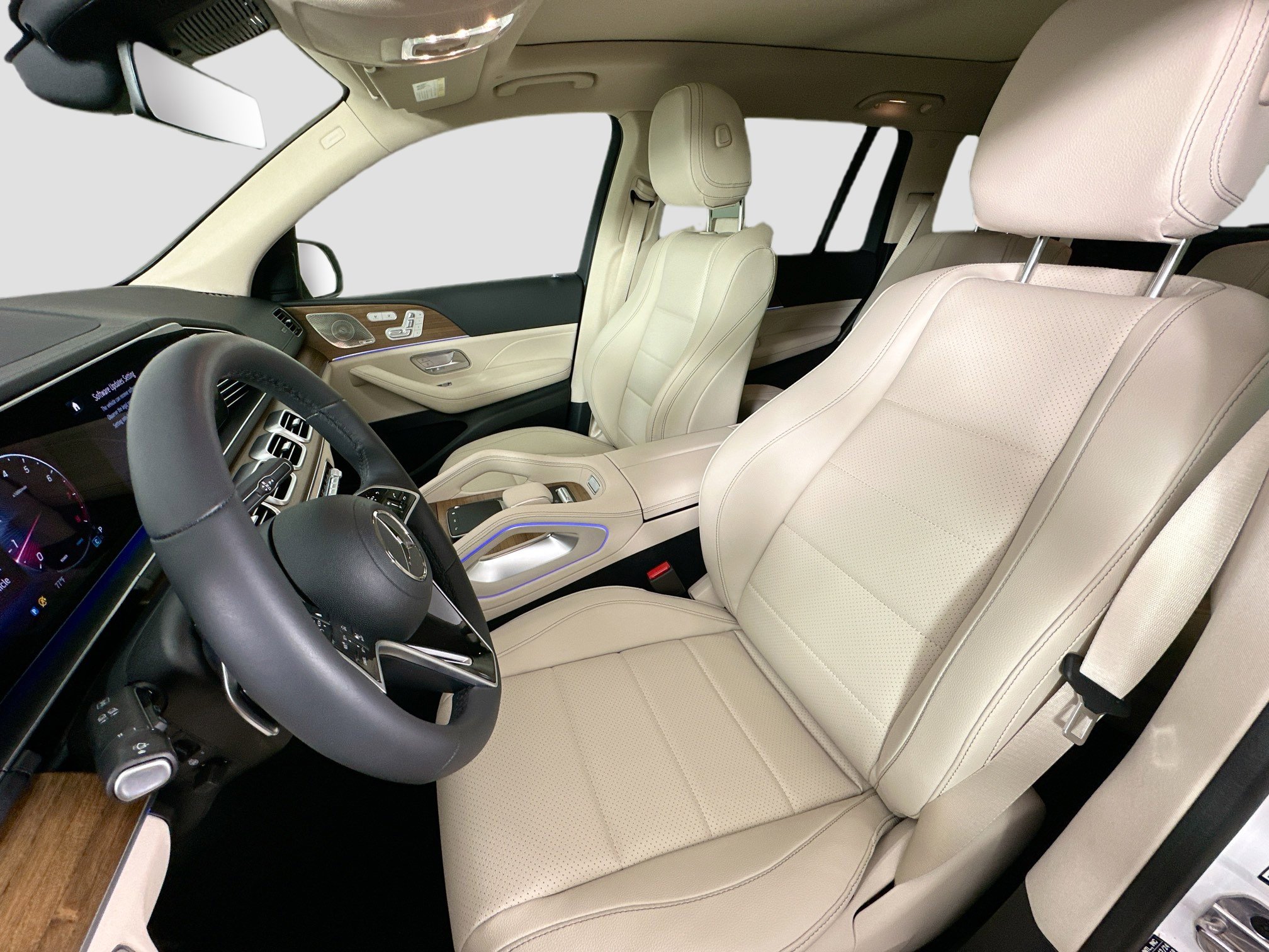 Certified 2025 Mercedes-Benz GLS 450 4MATIC image 26