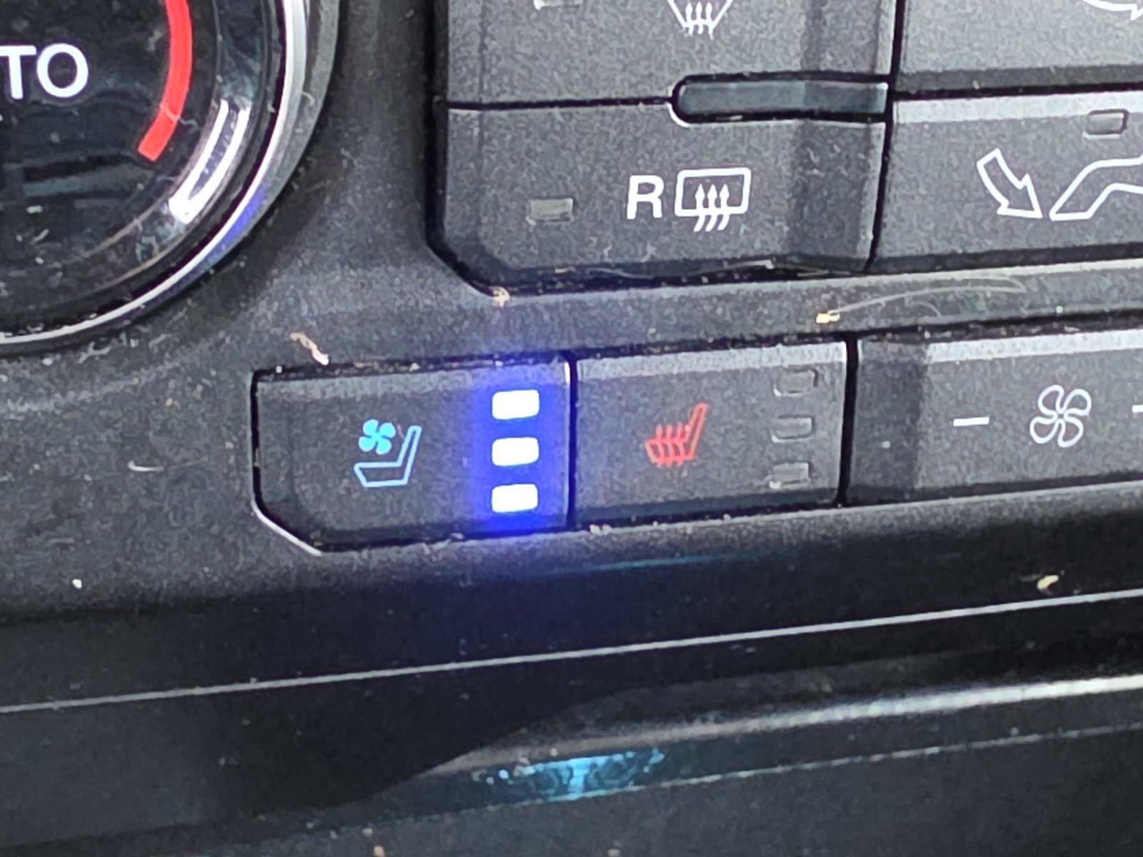 Used 2018 Ford F150 Raptor w/ Equipment Group 802A Luxury AWD/4WD image 29