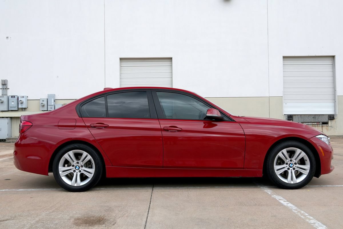 Used 2018 BMW 320i Sedan w/ Convenience Package RWD image 15