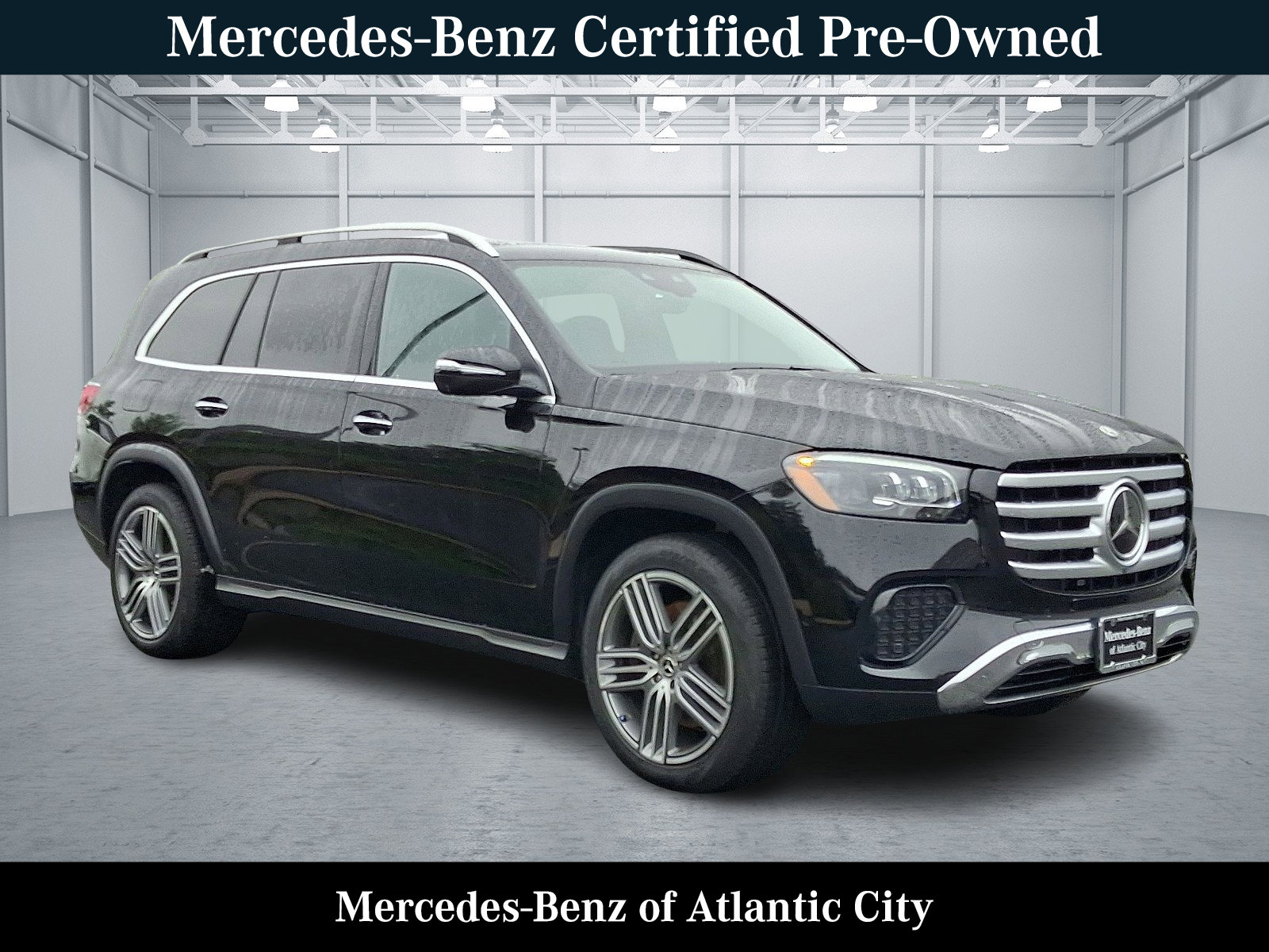 Used 2025 Mercedes-Benz GLS 450 4MATIC image 1