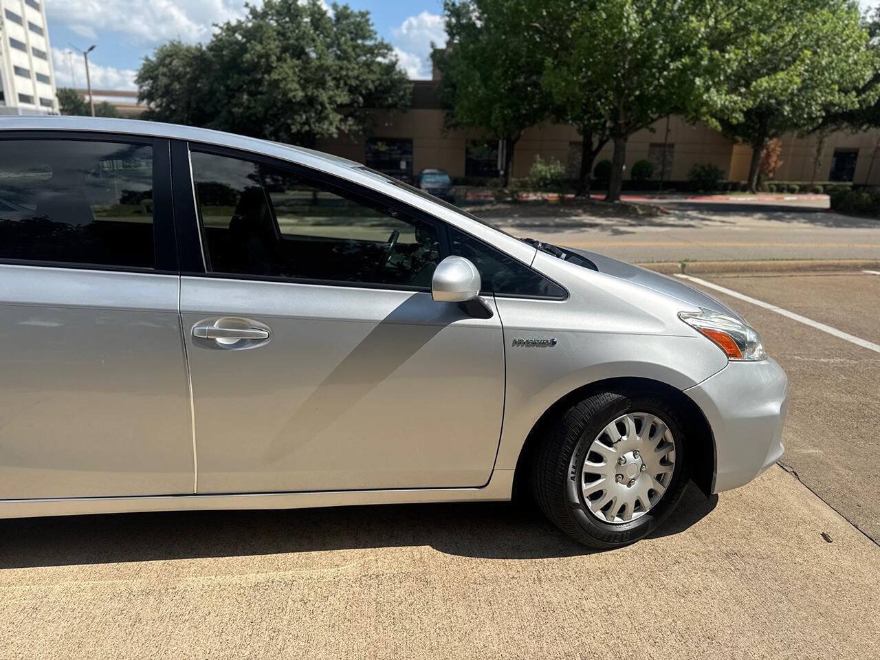 Used 2013 Toyota Prius V Two FWD image 10