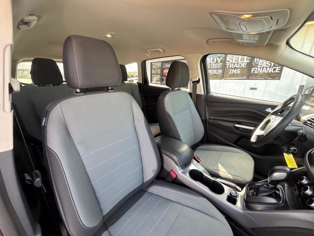 Used 2016 Ford Escape SE AWD/4WD image 36