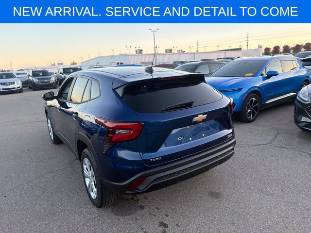 Certified 2024 Chevrolet Trax LS FWD image 11