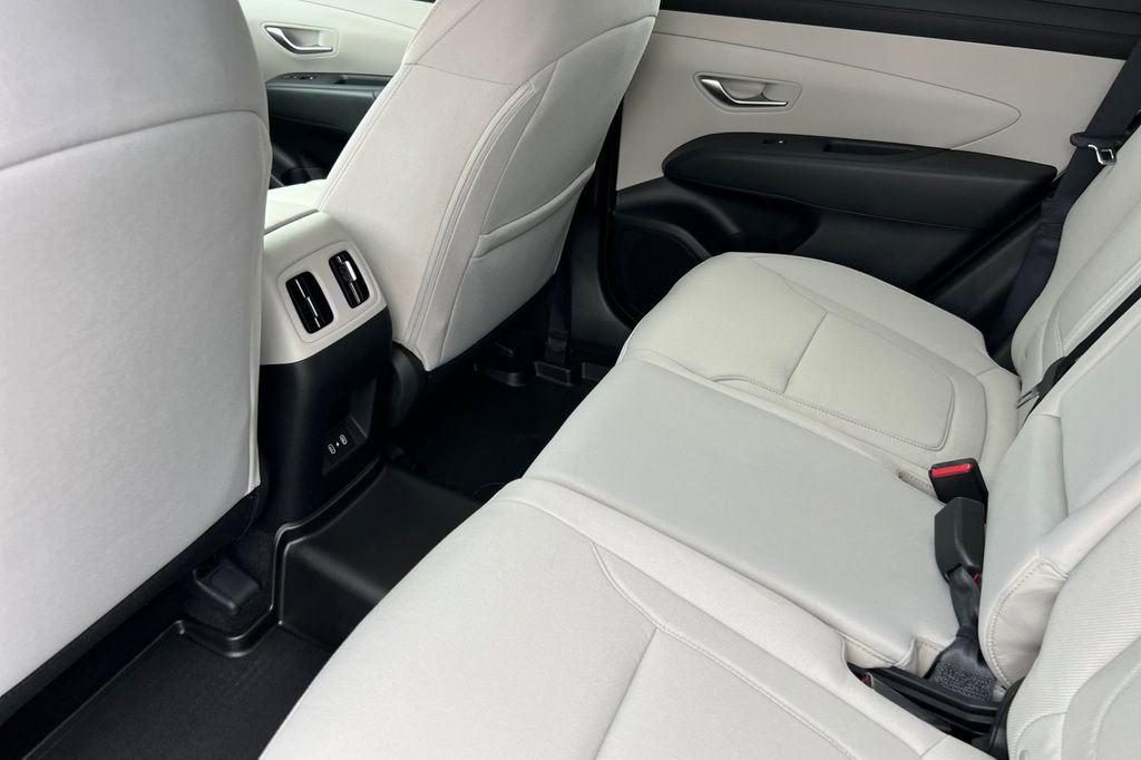 New 2026 Hyundai Tucson SEL image 10