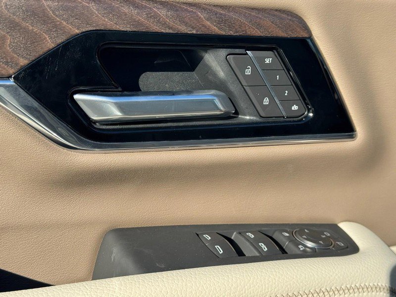 New 2026 GMC Yukon XL Denali w/ Sun & Power Step Package image 41