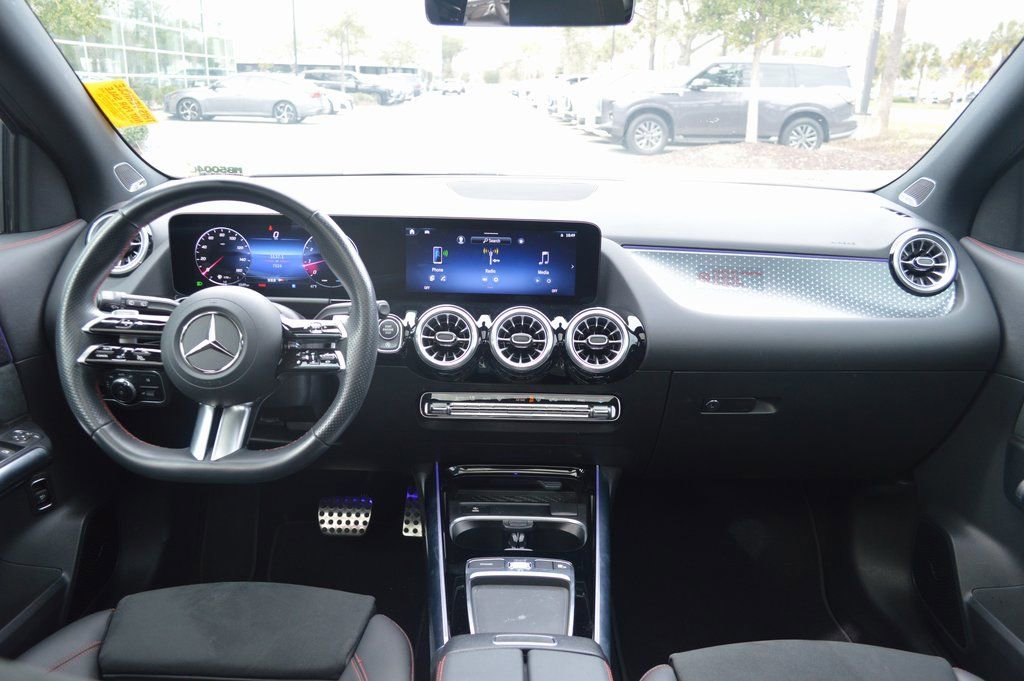 Certified 2025 Mercedes-Benz GLA 250 GLA 250 image 34