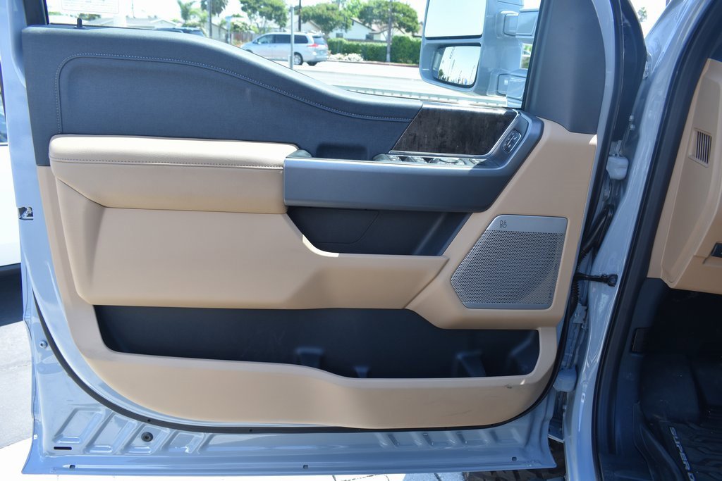 Used 2025 Ford F450 Lariat w/ FX4 Off-Road Package image 22
