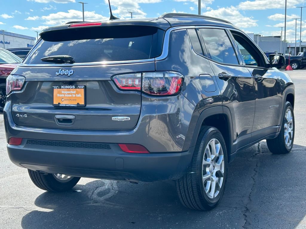 Used 2023 Jeep Compass Latitude AWD/4WD image 7