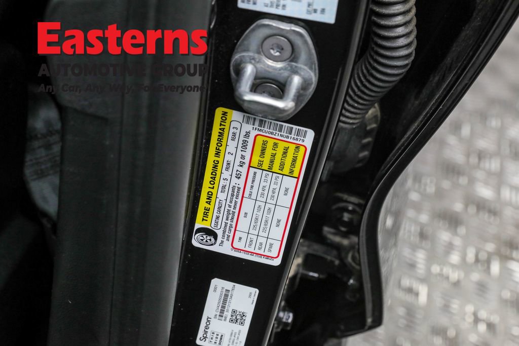 Used 2022 Ford Escape SE image 33