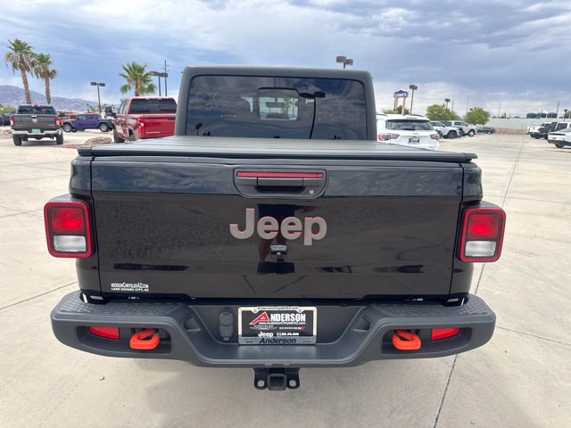 Used 2023 Jeep Gladiator Mojave w/ Trailer Tow Package AWD/4WD image 4