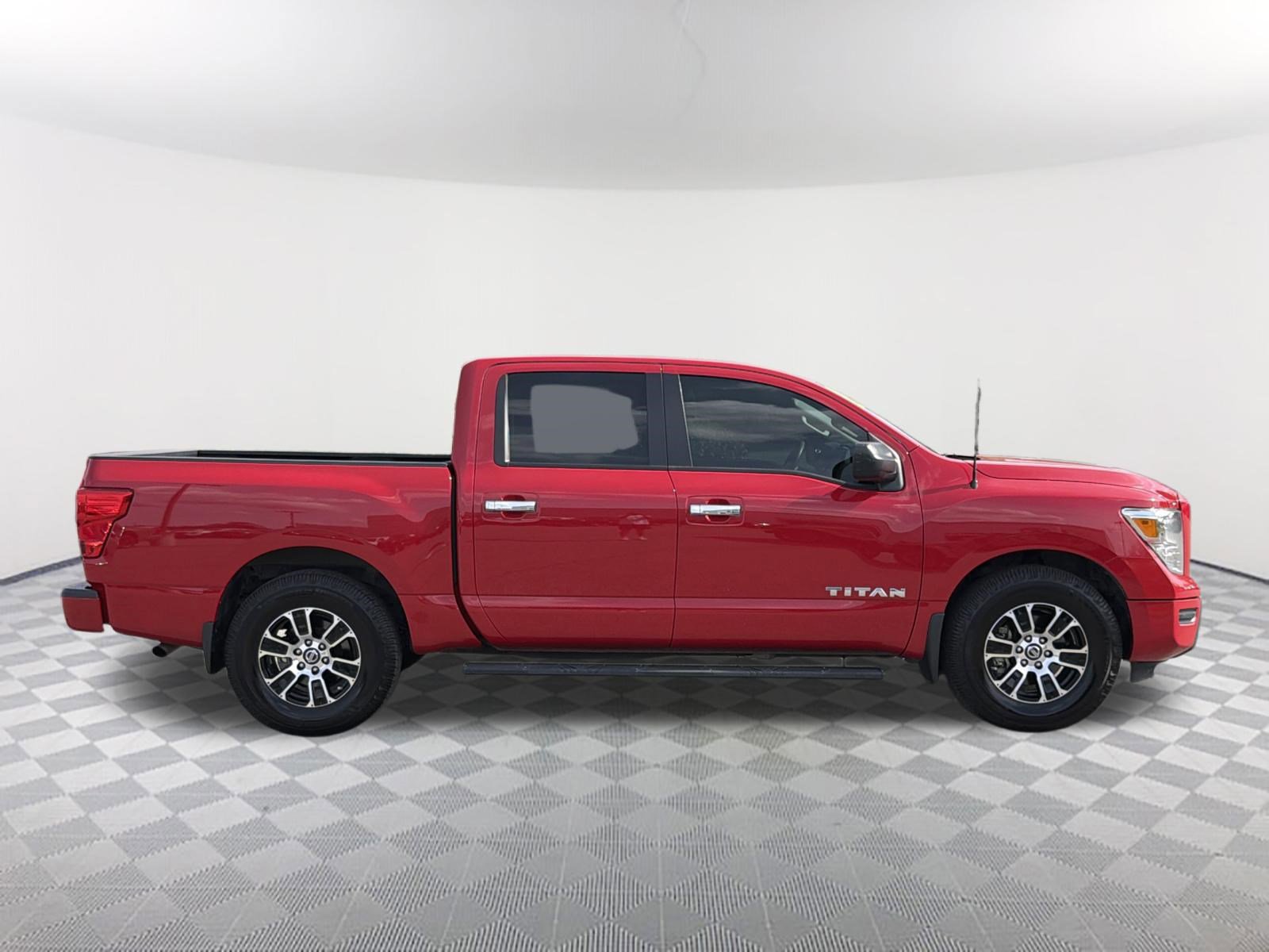 Used 2021 Nissan Titan SV w/ Accessory Utility Package RWD image 18