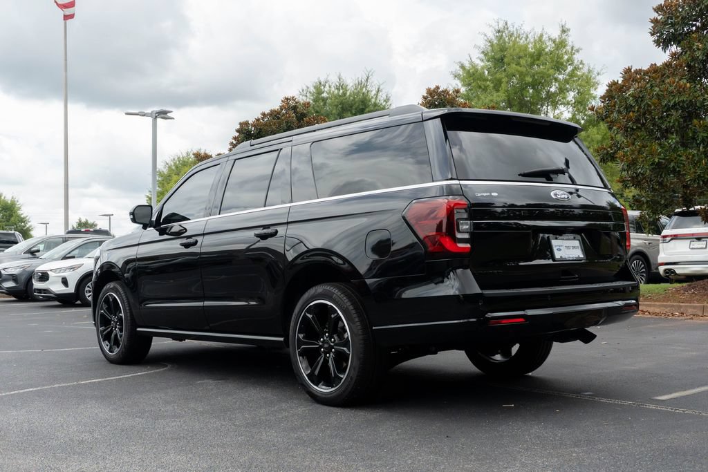 Used 2024 Ford Expedition Max Limited AWD/4WD image 11