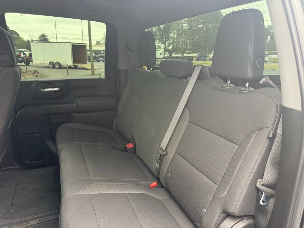 Used 2022 Chevrolet Silverado 2500 Custom w/ Custom Value Package image 22