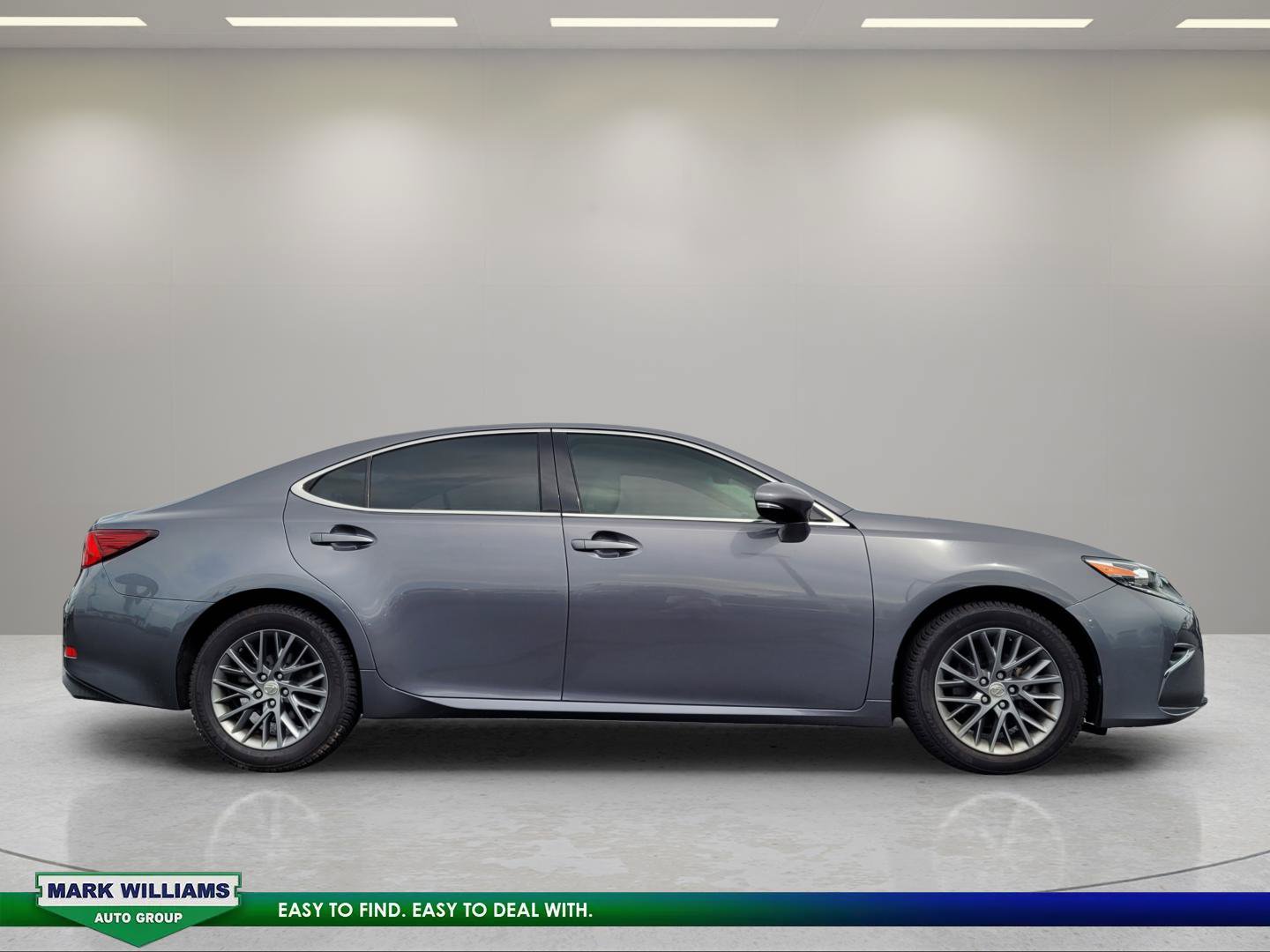 Used 2018 Lexus ES 350 w/ Premier Package FWD image 2