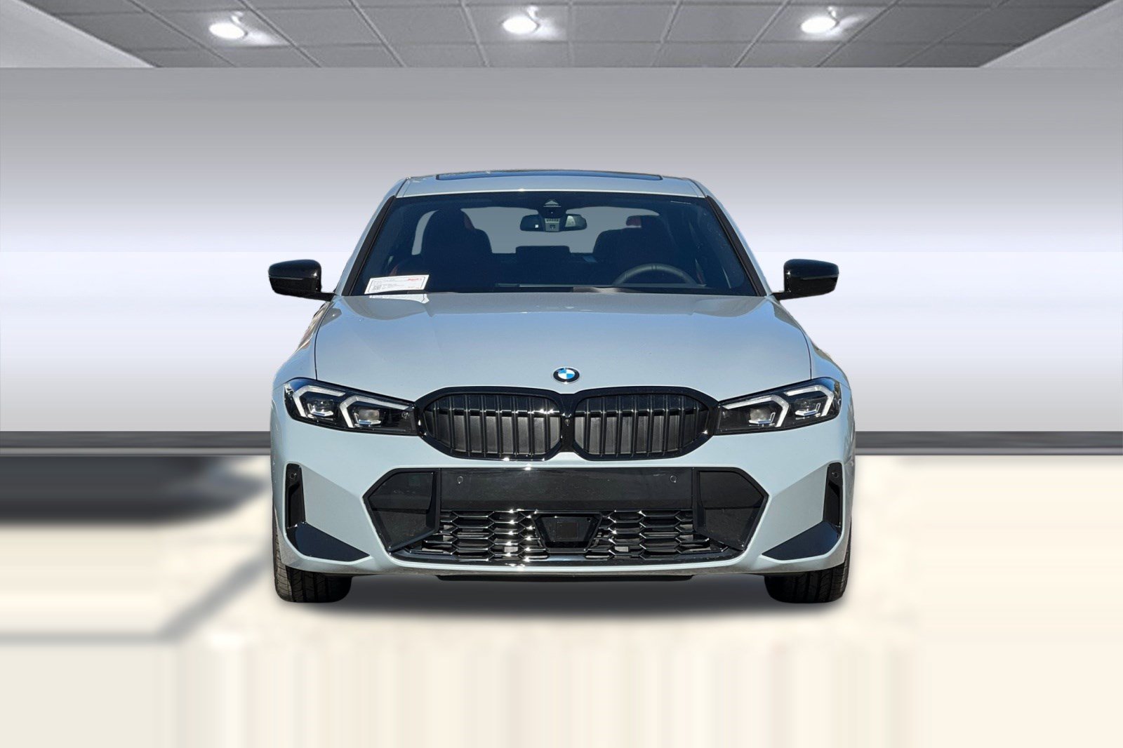 Used 2026 BMW 330i Sedan w/ M Sport Package RWD image 5